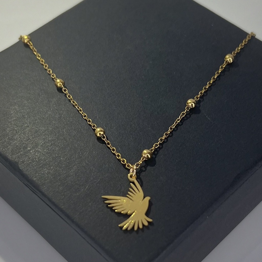 Beaded Chain Dove Charm Necklace 18k Gold